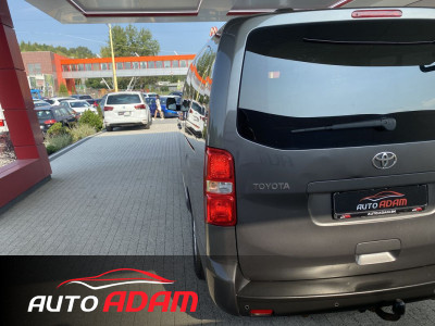 Toyota Proace Verso 2.0D  106 kW  Shuttle Long A/T8