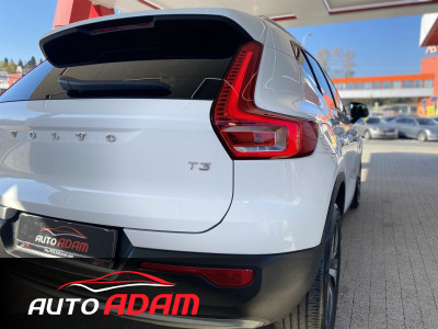 Volvo XC40 T3 120 kW A/T Momentum Pro